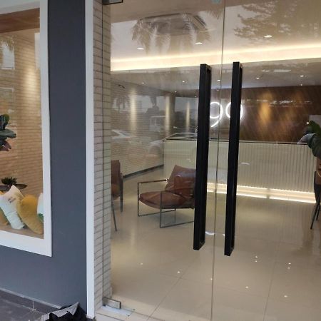 Hotel 99 Seri Kembangan Serdang Экстерьер фото