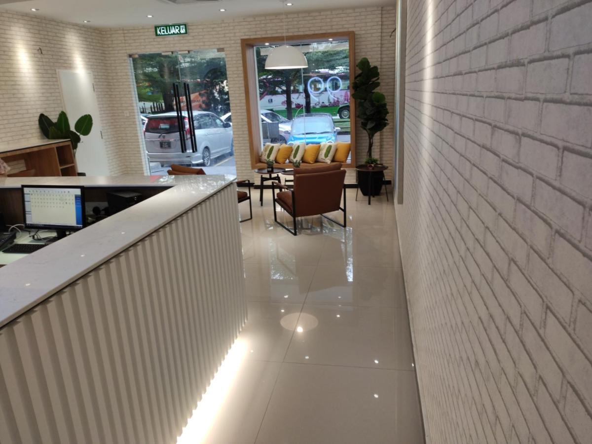 Hotel 99 Seri Kembangan Serdang Экстерьер фото